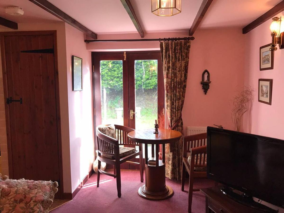 Cosy Cottage For Ecotourism Lovers Near Корвэн Экстерьер фото
